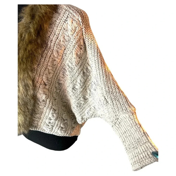 NWT Northern Angel Fur Trimmed Cardigan Size XL - Picture 5 of 8